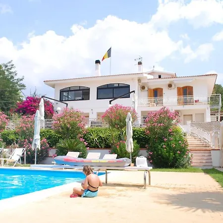 Hotel Teresa San Corrado di Fuori