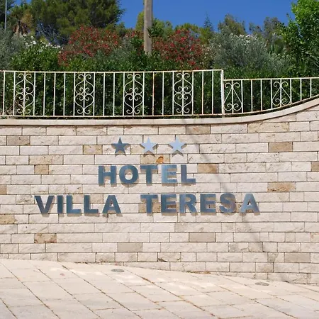 Hotel Teresa San Corrado di Fuori